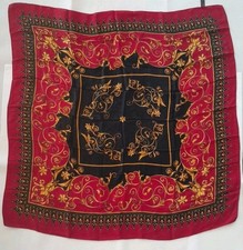 foulard 100% soie , Made In