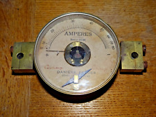 Bel Ancien Ampèremètre par Danière Frères Roanne avec un rare Niveau à Aiguille