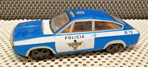 Jouet ancien voiture tôle - jouet,