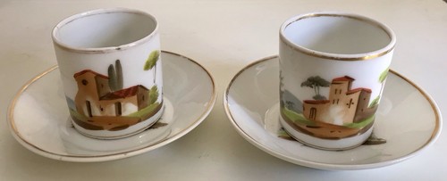 Paire tasses porcelaine - de,