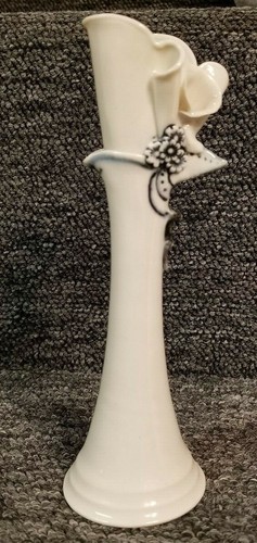Art pottery stem vase cream - art,
