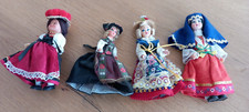 LOT de 4 poupées folkloriques