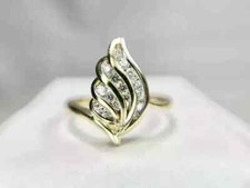 Bague de fiançailles fine