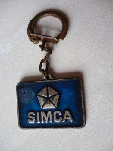 Porte clef simca - -simca-, ancien