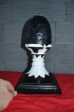 Pied lampe artisanale en bois tourné et sculpté (A restyliser et à électrifier)