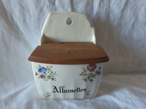 Boîte allumettes semi - boîte, en