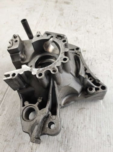 Carter moteur côté - , allumage