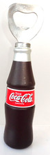 COCA-COLA© - DECAPSULEUR MAIN TRINK COCA-COLA 15,5 cm MANCHE BOIS BOUTEILLE 2157