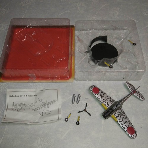 Avion militaire miniature - avion, 1/72