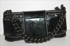 ZAPA Paris  Sac Pochette Toile Cirée Noire Chaînette métal TBE