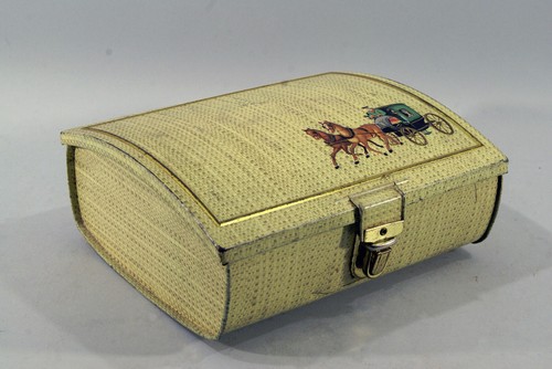 Vintage ancienne boite - , en