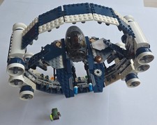 LEGO Star Wars -7661 Jedi Starfighter with Hyperdrive Booster Ring avec minifigs