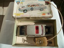 JOUSTRA    PEUGEOT 404  GRAND LUXE  TÉLÉGUIDÉE   METAL   Lg 29,5 cm