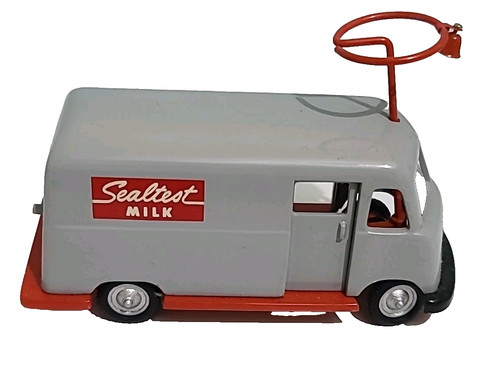Hallmark kiddie car - hallmark, classics