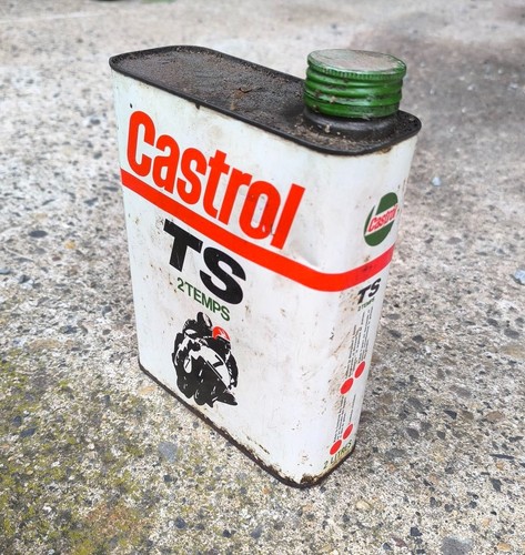 Bidon huile ancien castrol - #,