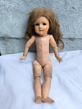 PIECES POUR RESTAURATION DE POUPEE ANCIENNE articulée  marque sous les pieds