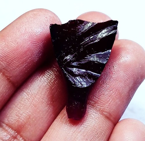 Natural ruby rouge pierre - ruby,