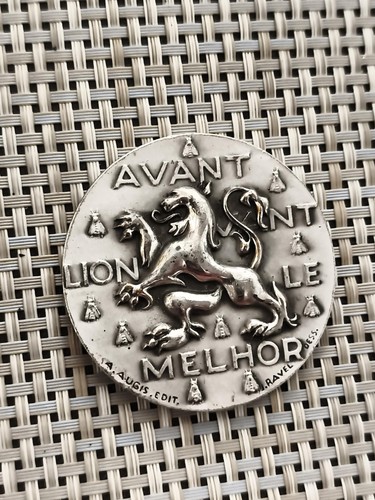 Médaille ancienne lion