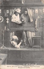 29-FOLKLORE LIT CLOS