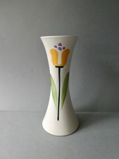 vase diabolo signé, MBFA