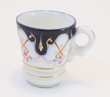 ancienne Tasse et sous tasse