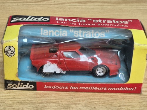Voiture miniature lancia - voiture,