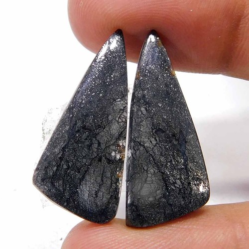 80cts paire de - de, pierres