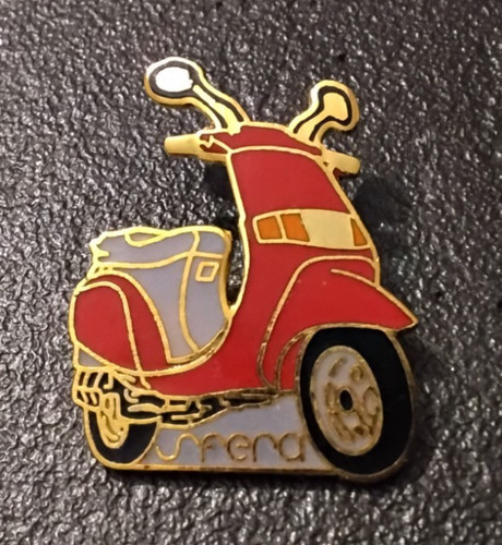 Pin scooter vespa rouge - pin’s,