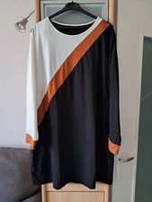 Robe neuve taille 54-56