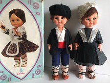 2 poupée régionale 38cm