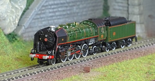 Arnold hns2542 locomotive - arnold,