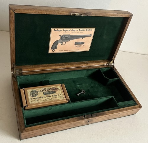 Antique case take - case, to