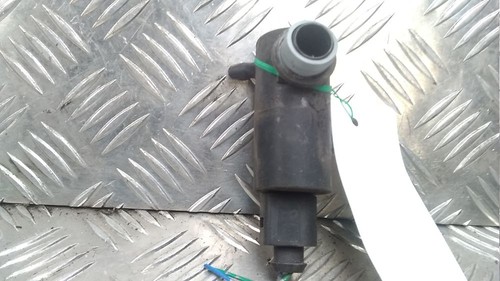 Pompe lave glace toyota yaris - pompe,