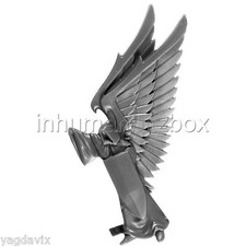 RCSQ04 STATUE RAVENWING