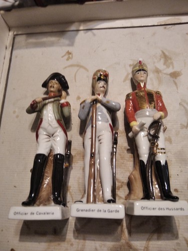 Statuettes porcelaine - statuettes,