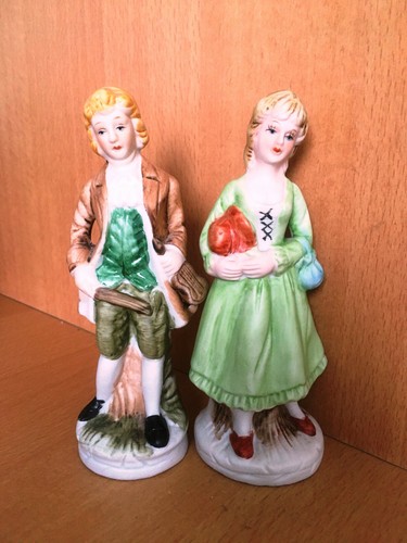Couple statuettes en - couple,