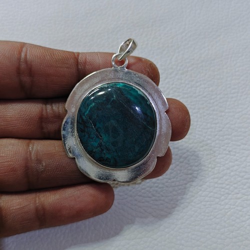 Beau pendentif turquoise