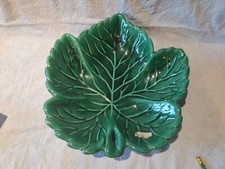 Ancien Grand plat,coupe à fruits en forme de feuille céramique Vallauris 1kg750