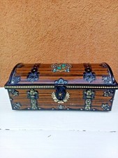 BOITE de TRESOR EN TÔLE a