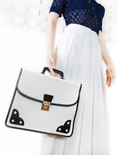 Petit cartable d'écolier