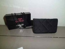 POCHETTE CHANEL  SUPERBE NEUF  ET AUTHENTIQUE 10 X 7 CM 