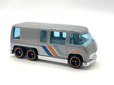 Hot Wheels - 1/64 - Treasure Hunt 2009  - GMC Motor Home - En Loose