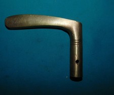 ANCIENNE POIGNÉE DE PORTE EN