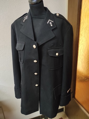 Ancienne veste militaire - de, la