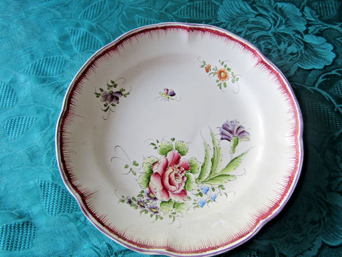 Ancienne assiette creuse - , en