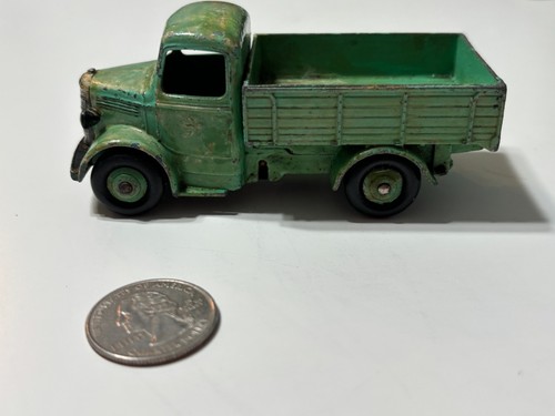 Dinky toys bedford truck - dinky,