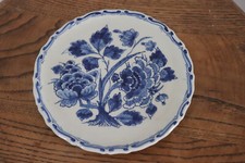 Assiette murale Fleurie Bleue Delft. Diamètre  15,2 cm