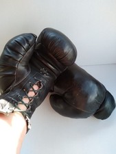 Gants de boxe vintage en cuir