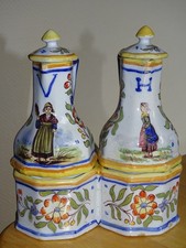 DESVRES FOURMAINTRAUX ANCIEN BEAU HUILE ET VINAIGRE EN FAIENCE DECOR ROUEN