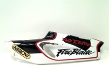 carénage arrière gauche pour HONDA CBR 900 FIREBLADE (SC 28) occasion 110714